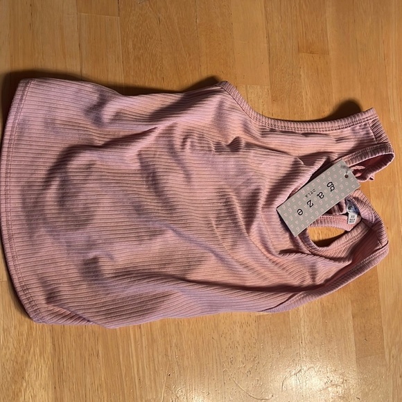 NWT Gaze XS crop top pink with tie back - Picture 1 of 2